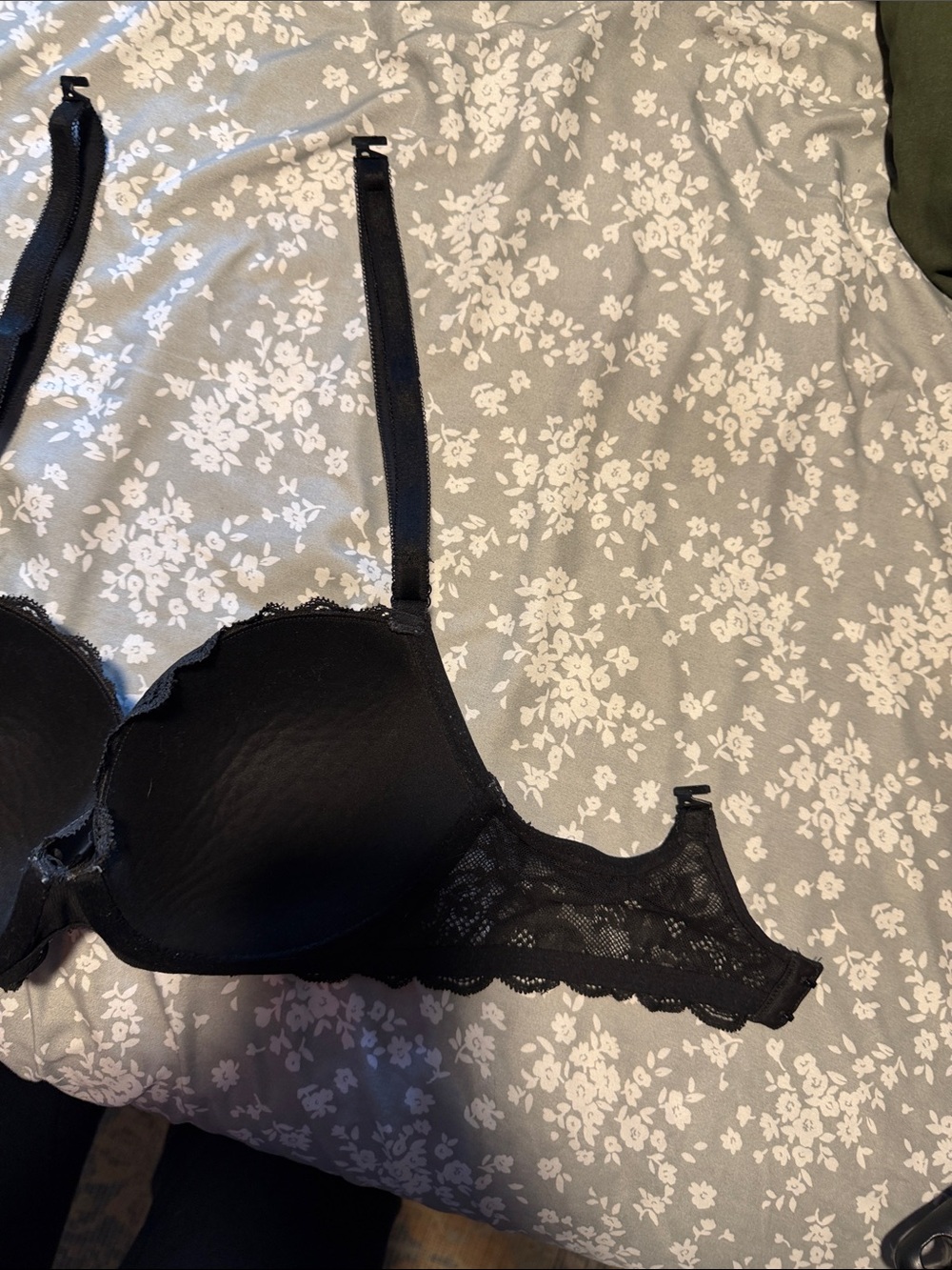 VICTORIAS SECRET DREAM ANGELS DEMI 32DD - Picture 4 of 4